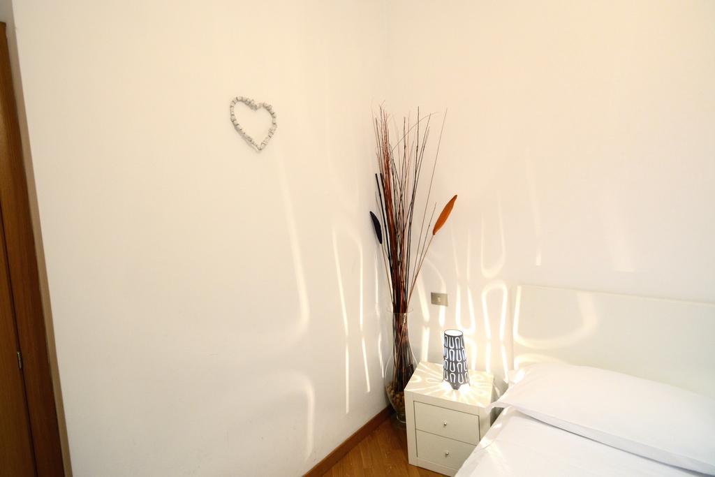We Love It - Bestbnb Garbatella Rome Extérieur photo