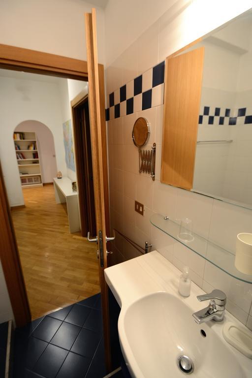 We Love It - Bestbnb Garbatella Rome Extérieur photo